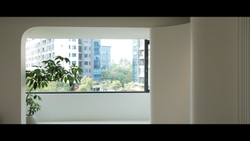 良木道門(mén)窗：溫柔奶油色調(diào)，定制溫馨自然的家居天地